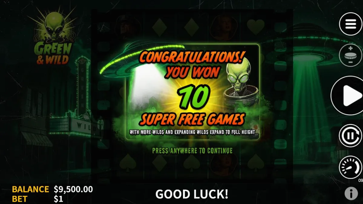 Pemandangan hutan rimbun dengan simbol satwa liar dalam slot Green & Wild